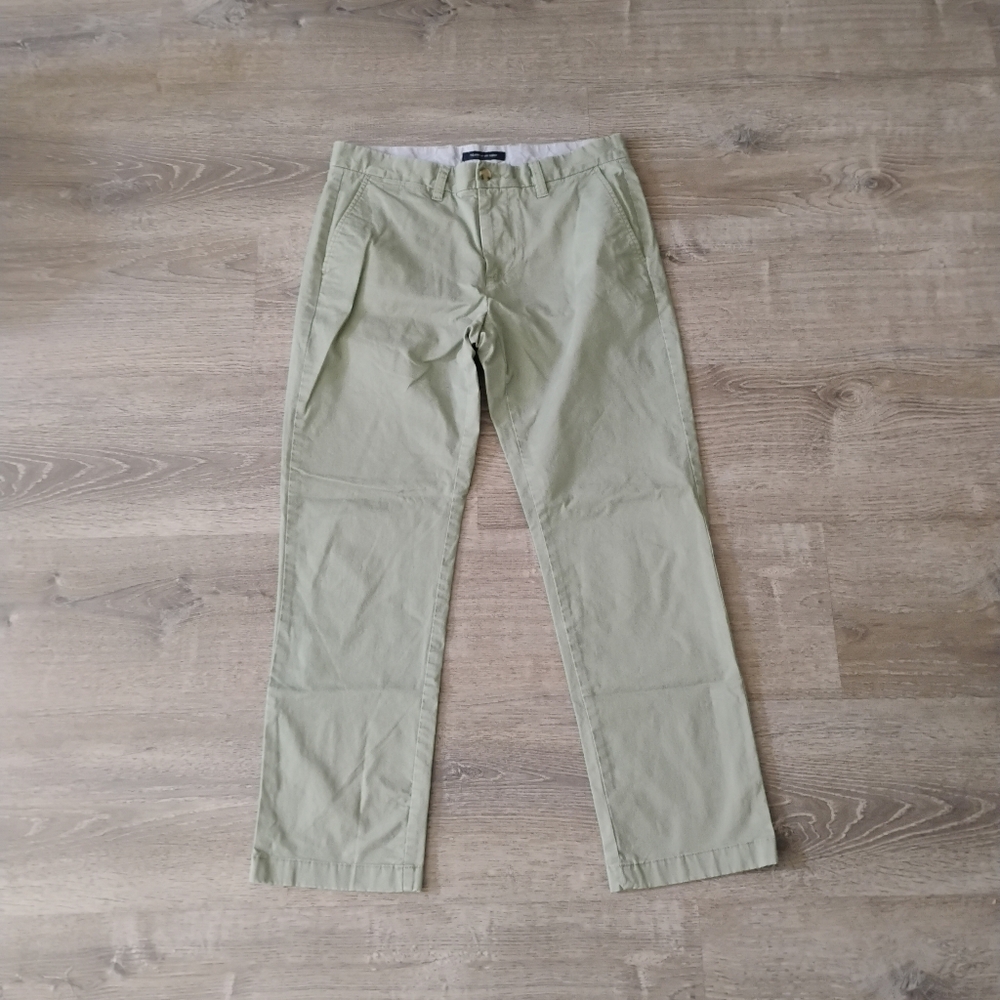 Tommy Hilfiger Men's Slim-Fit Chinos - Size 32/30 (Light Green/Sage